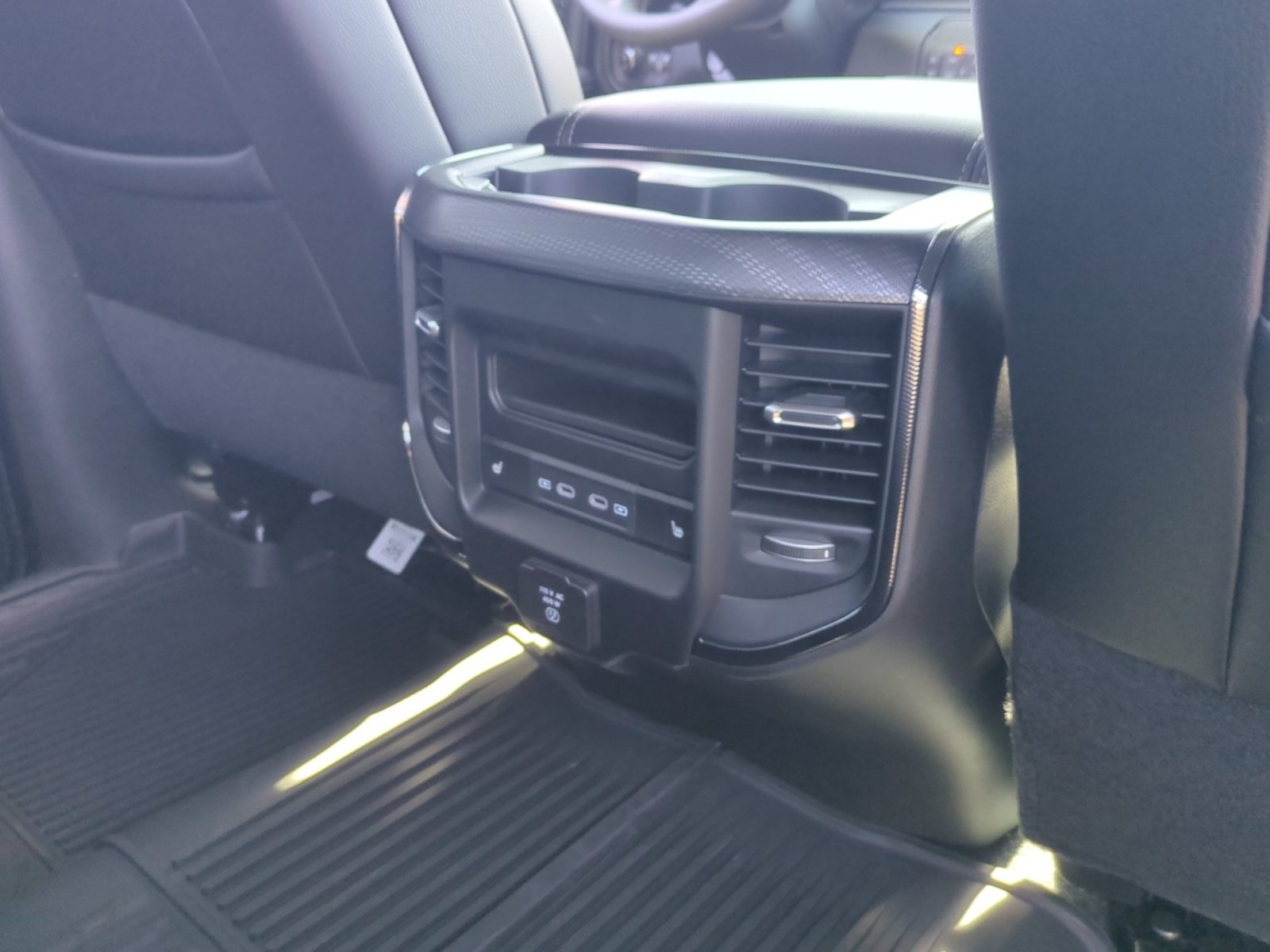 New 2026 RAM 2500 Power Wagon AWD/4WD image 32
