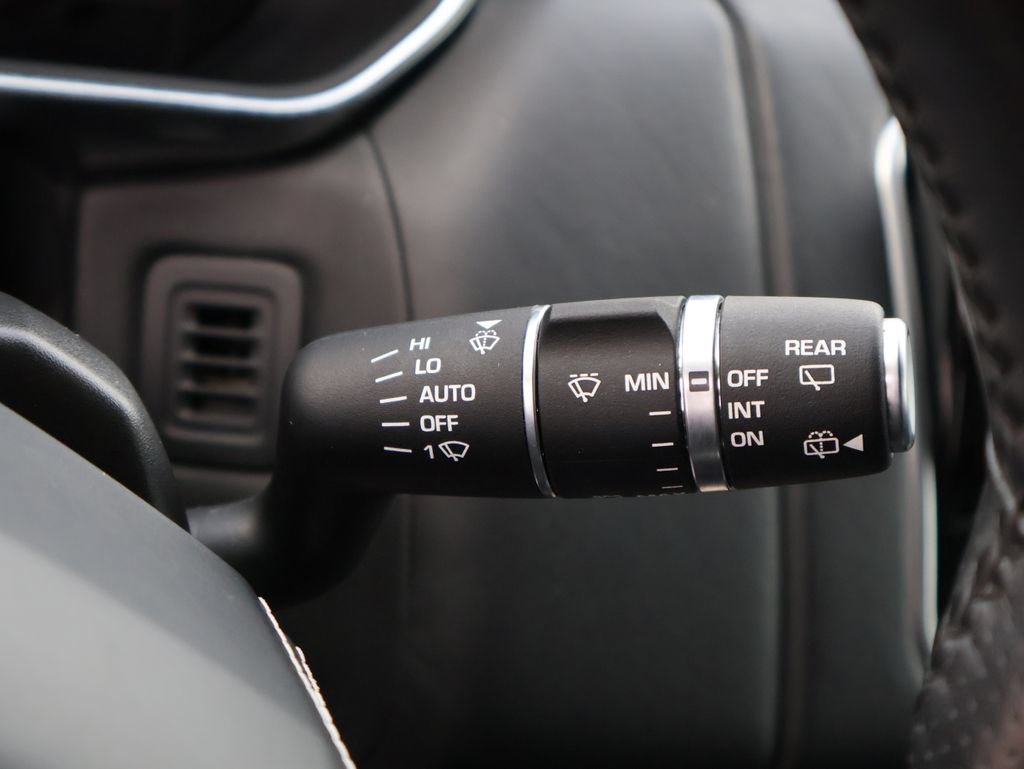 Used 2020 Land Rover Range Rover Sport SVR AWD/4WD image 35