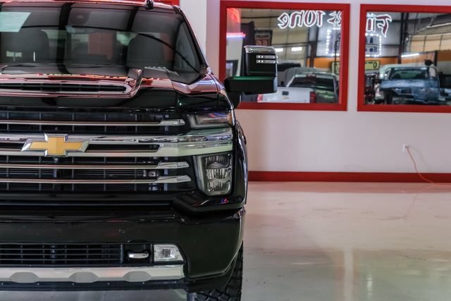 Used 2022 Chevrolet Silverado 3500 High Country w/ Technology Package AWD/4WD image 49