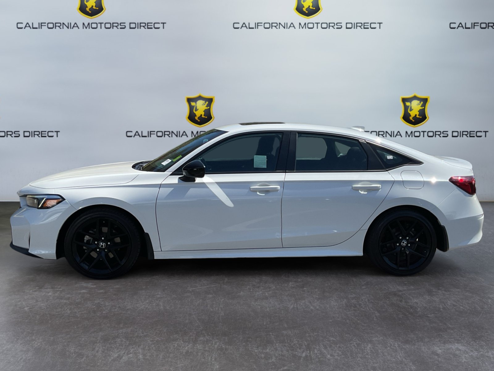 Used 2025 Honda Civic Sport Touring image 8