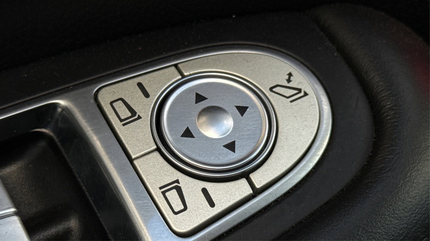 Used 2014 Mercedes-Benz S 63 AMG 4MATIC Sedan image 45