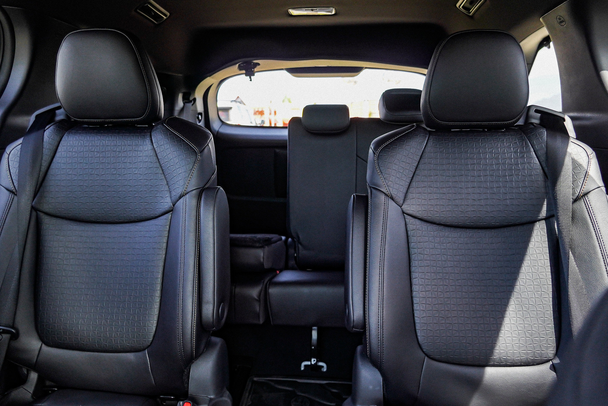 New 2026 Toyota Sienna XLE Woodland Edition AWD/4WD image 24