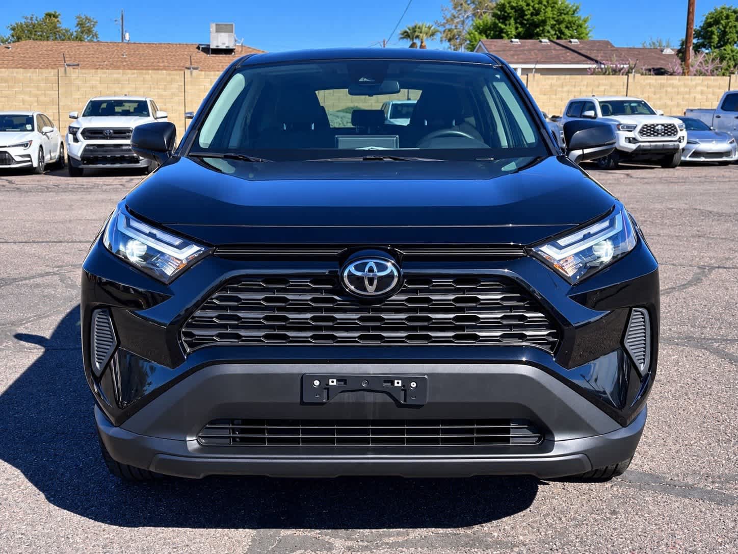Used 2025 Toyota RAV4 LE AWD/4WD image 7