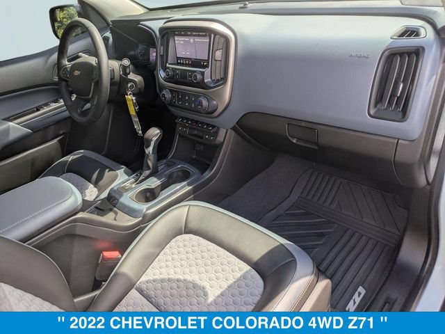 Used 2022 Chevrolet Colorado Z71 w/ Safety Package AWD/4WD image 28