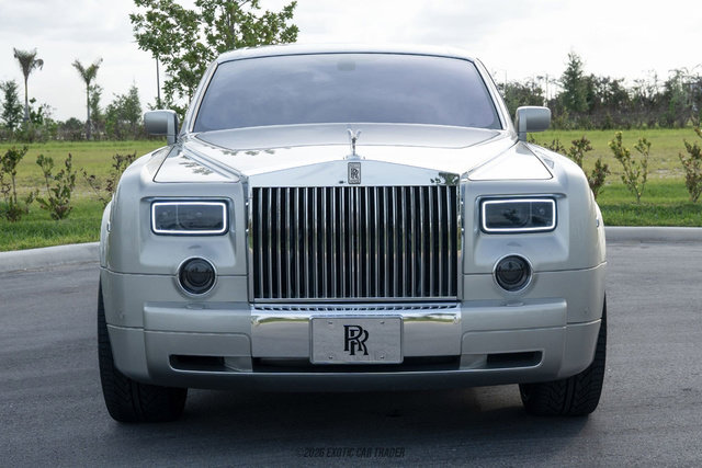 Used 2005 Rolls-Royce Phantom Sedan RWD image 13