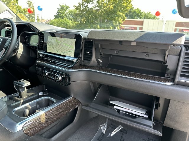 Certified 2025 GMC Sierra 1500 Elevation w/ Elevation Premium Package AWD/4WD image 39