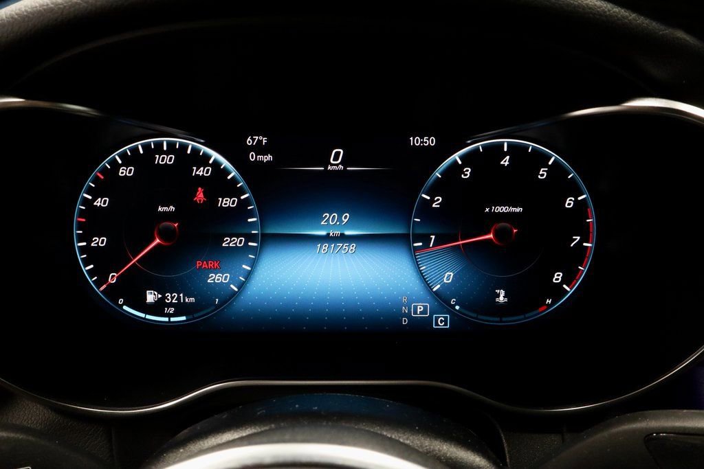 Used 2021 Mercedes-Benz GLC 300 4MATIC image 29