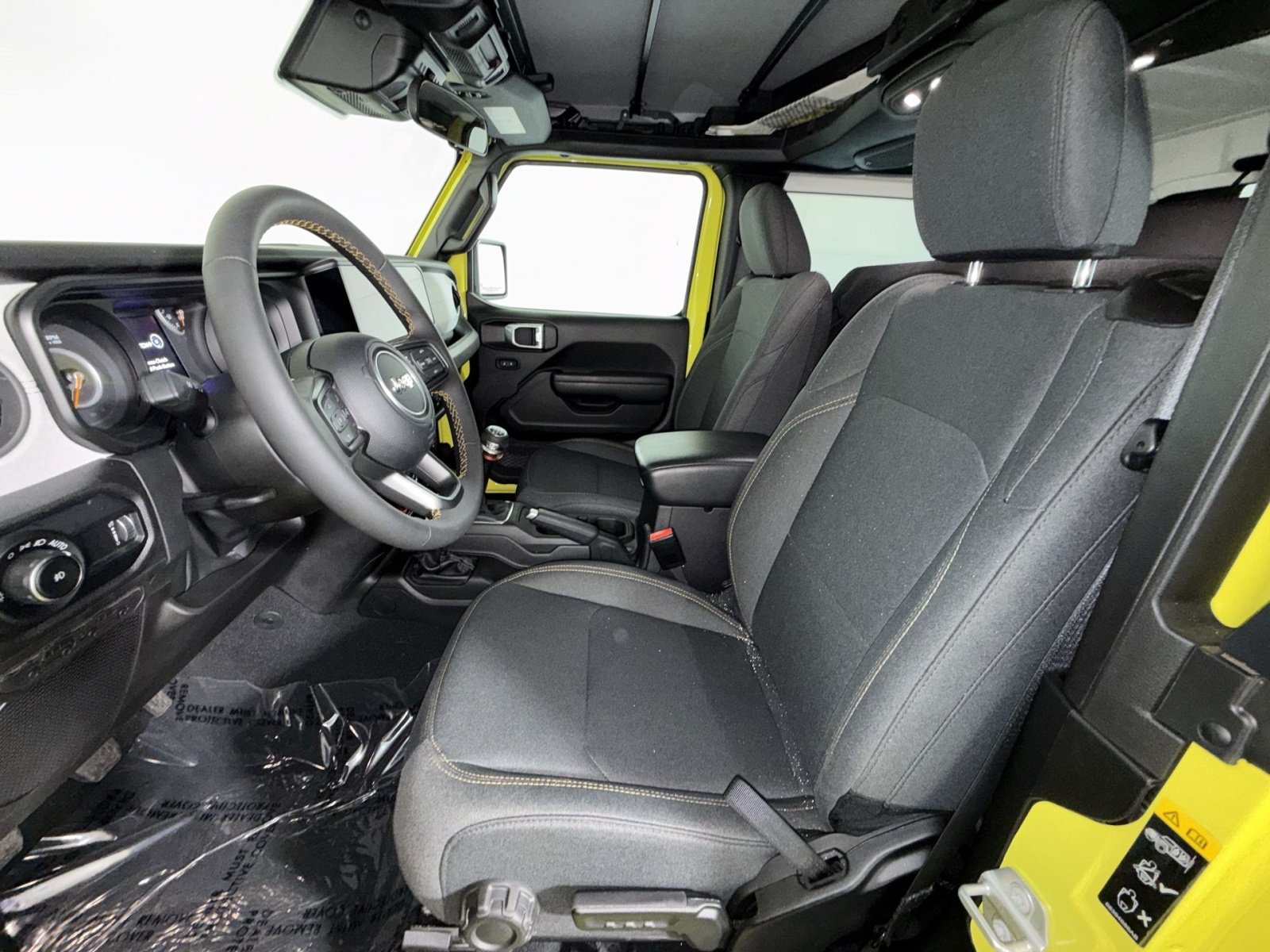 Used 2024 Jeep Wrangler Sport AWD/4WD image 13