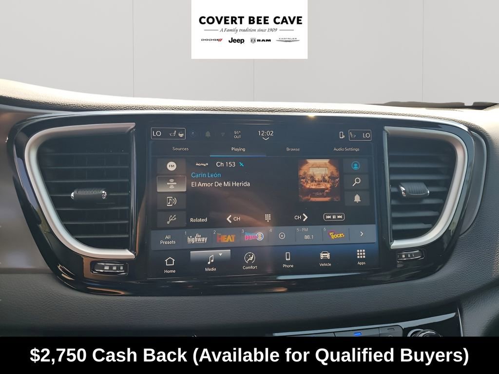 New 2026 Chrysler Voyager LX image 37