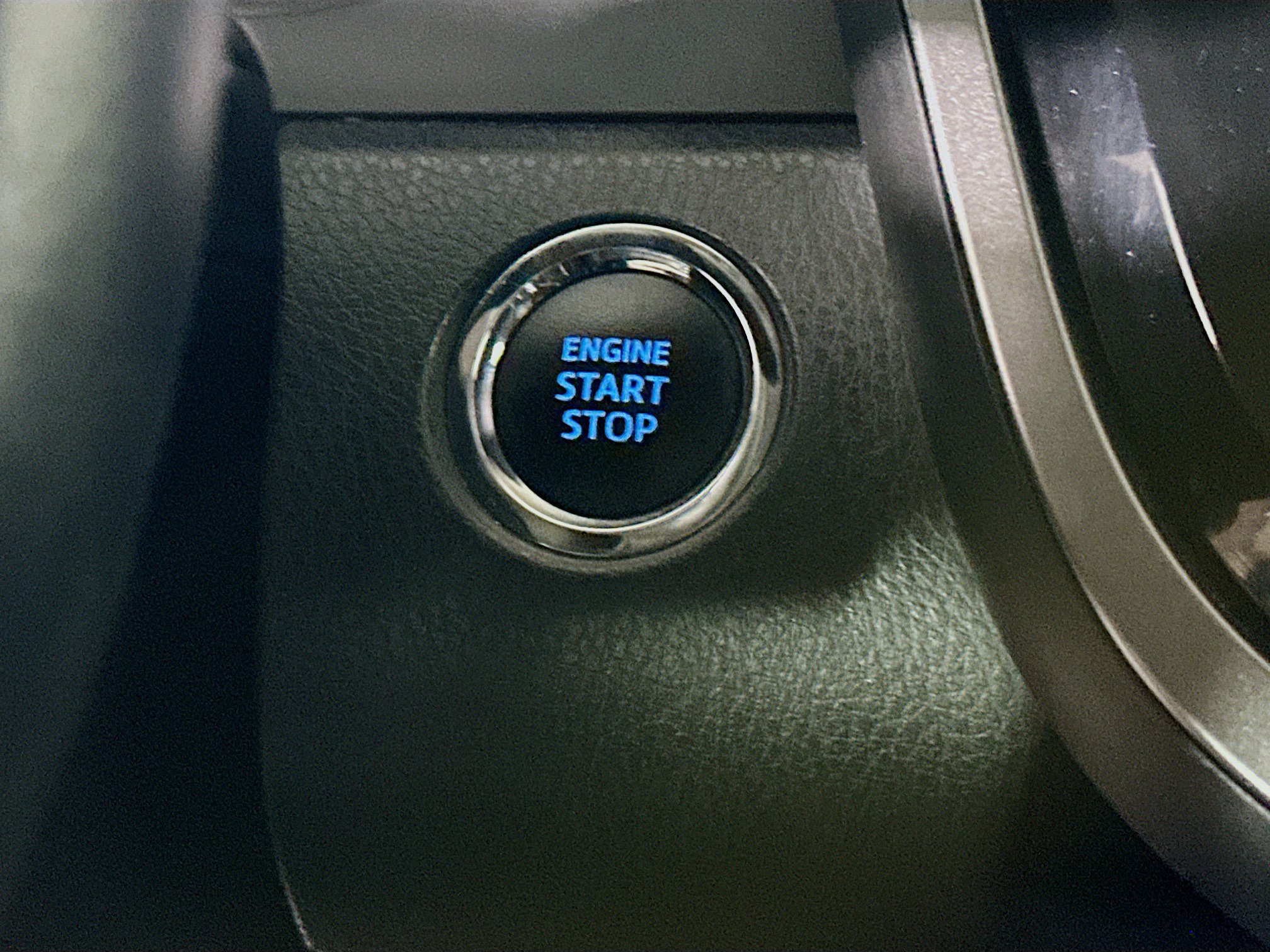 Used 2020 Toyota Camry SE w/ Audio Package FWD image 20