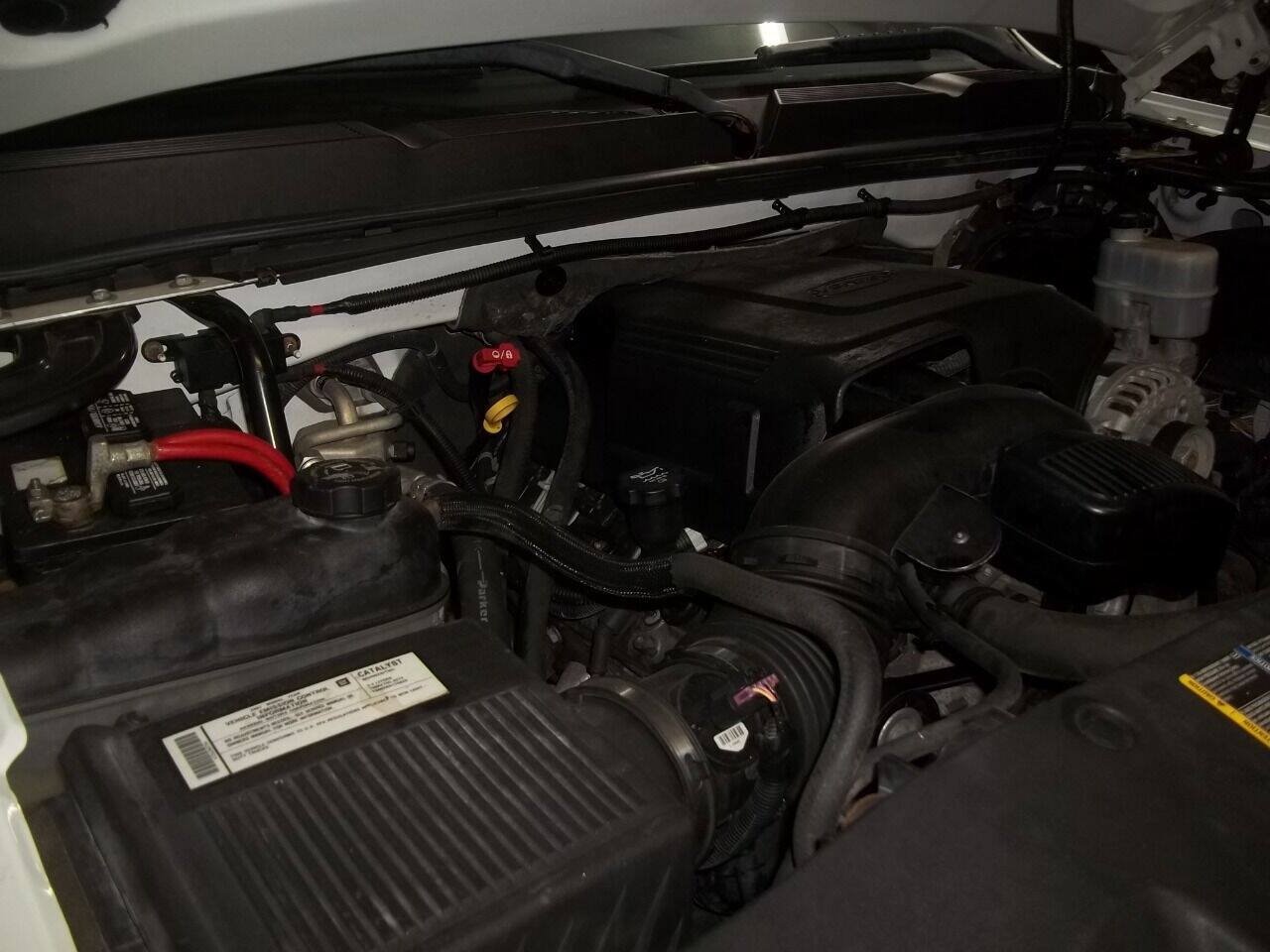 Used 2007 Chevrolet Silverado 1500 LT w/ 2LT Convenience Package AWD/4WD image 9