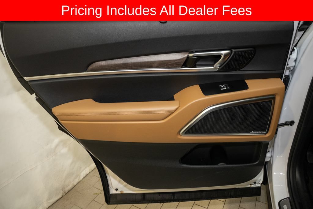 Used 2022 Kia Telluride SX w/ Nightfall Edition Package AWD/4WD image 12