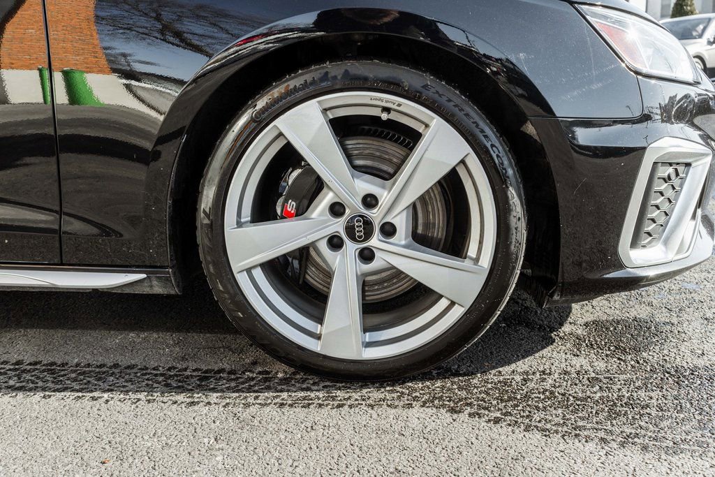 Used 2023 Audi S4 Premium Plus w/ Premium Plus Package image 4