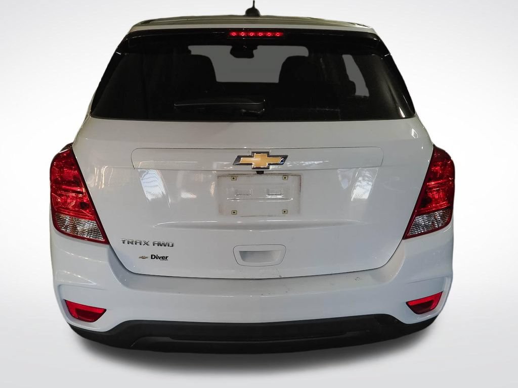 Certified 2019 Chevrolet Trax LS w/ Tint and Cruise Package AWD/4WD image 6