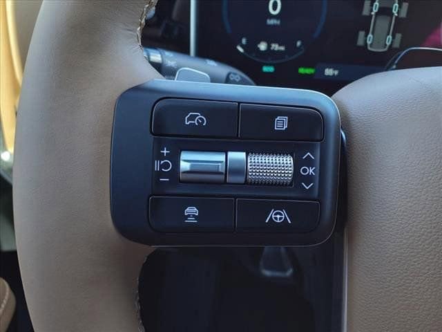 Used 2025 Hyundai Santa Fe Limited image 24