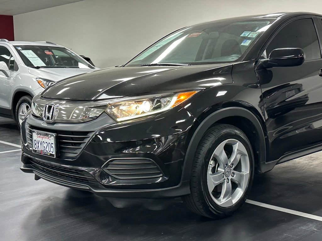 Used 2019 Honda HR-V LX image 11