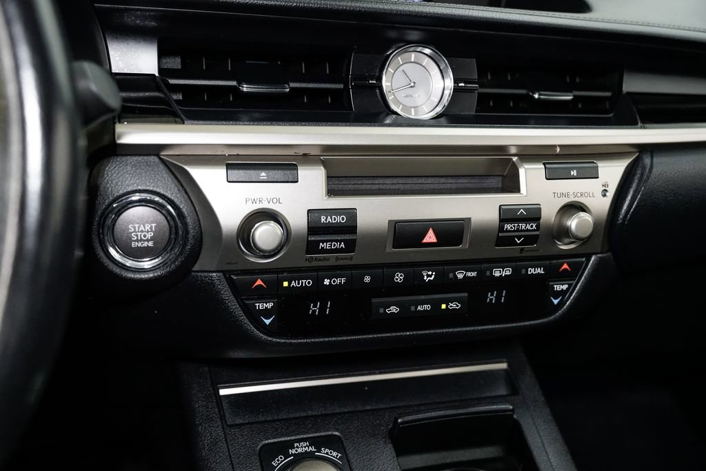 Used 2015 Lexus ES 350 image 15