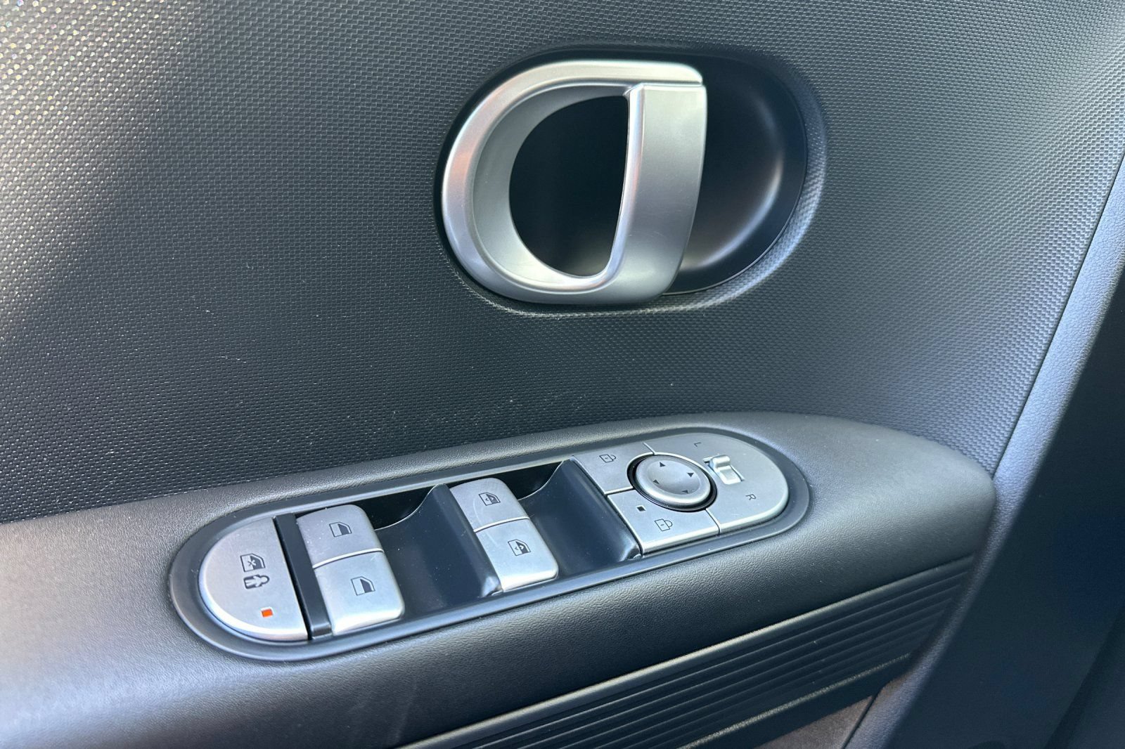 Used 2024 Hyundai Ioniq 5 SEL RWD image 13