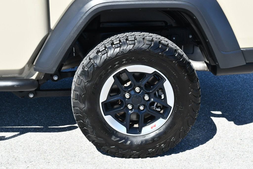 Used 2020 Jeep Gladiator Sport w/ Trailer Tow Package image 64
