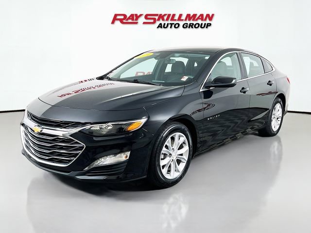 Used 2024 Chevrolet Malibu LT image 3