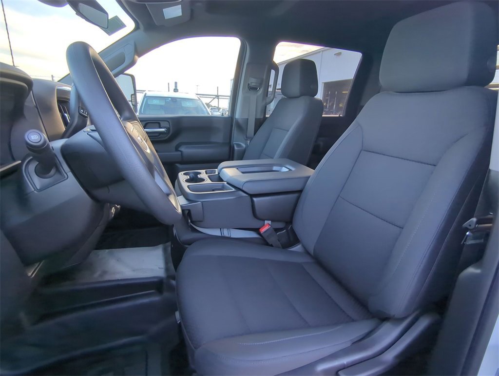 New 2025 GMC Sierra 3500 Pro w/ Convenience Package image 12