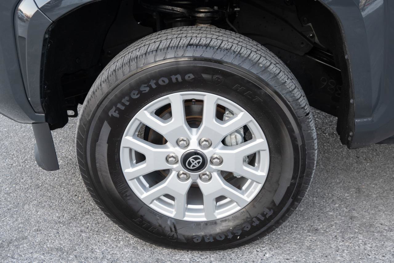 Used 2024 Toyota Tacoma SR5 RWD image 16