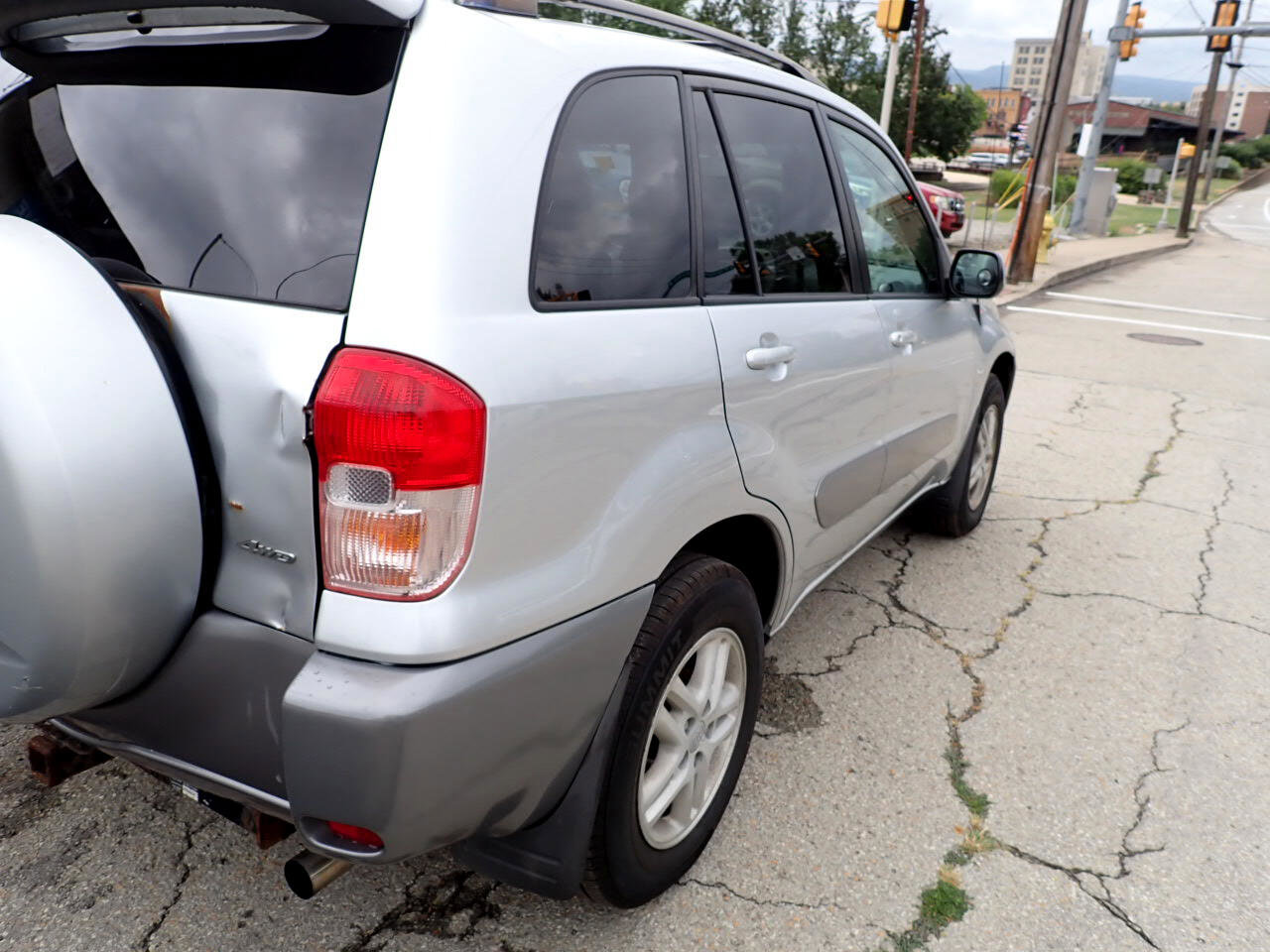 Used 2001 Toyota RAV4 4WD image 22