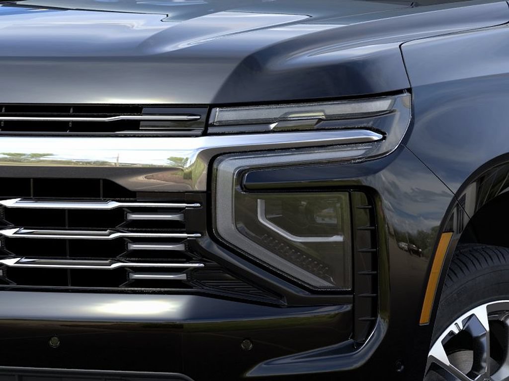 New 2026 Chevrolet Suburban Premier w/ Sun And Tow Package AWD/4WD image 10