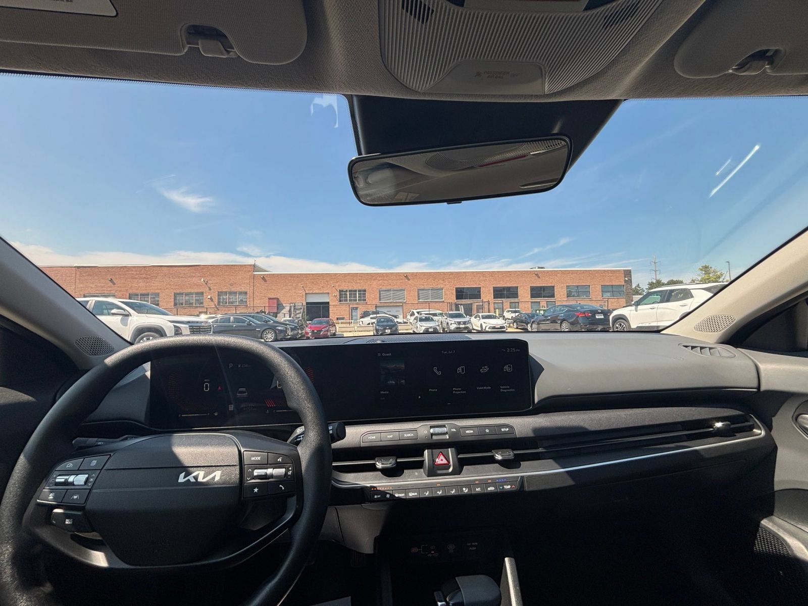 Used 2025 Kia K4 FWD image 31