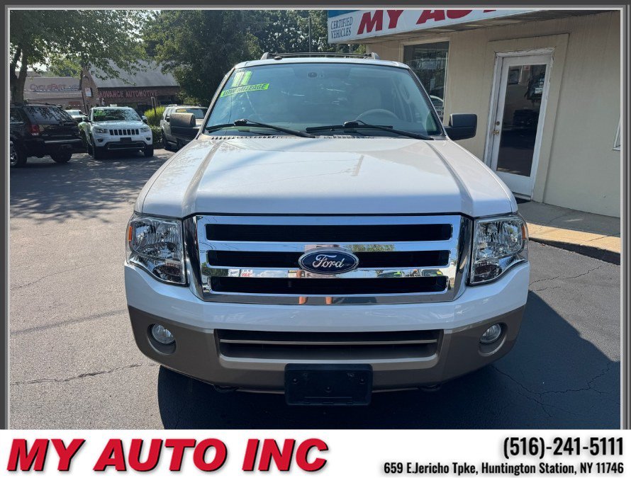 Used 2011 Ford Expedition XLT w/ 202A Rapid Spec Order Code AWD/4WD image 2
