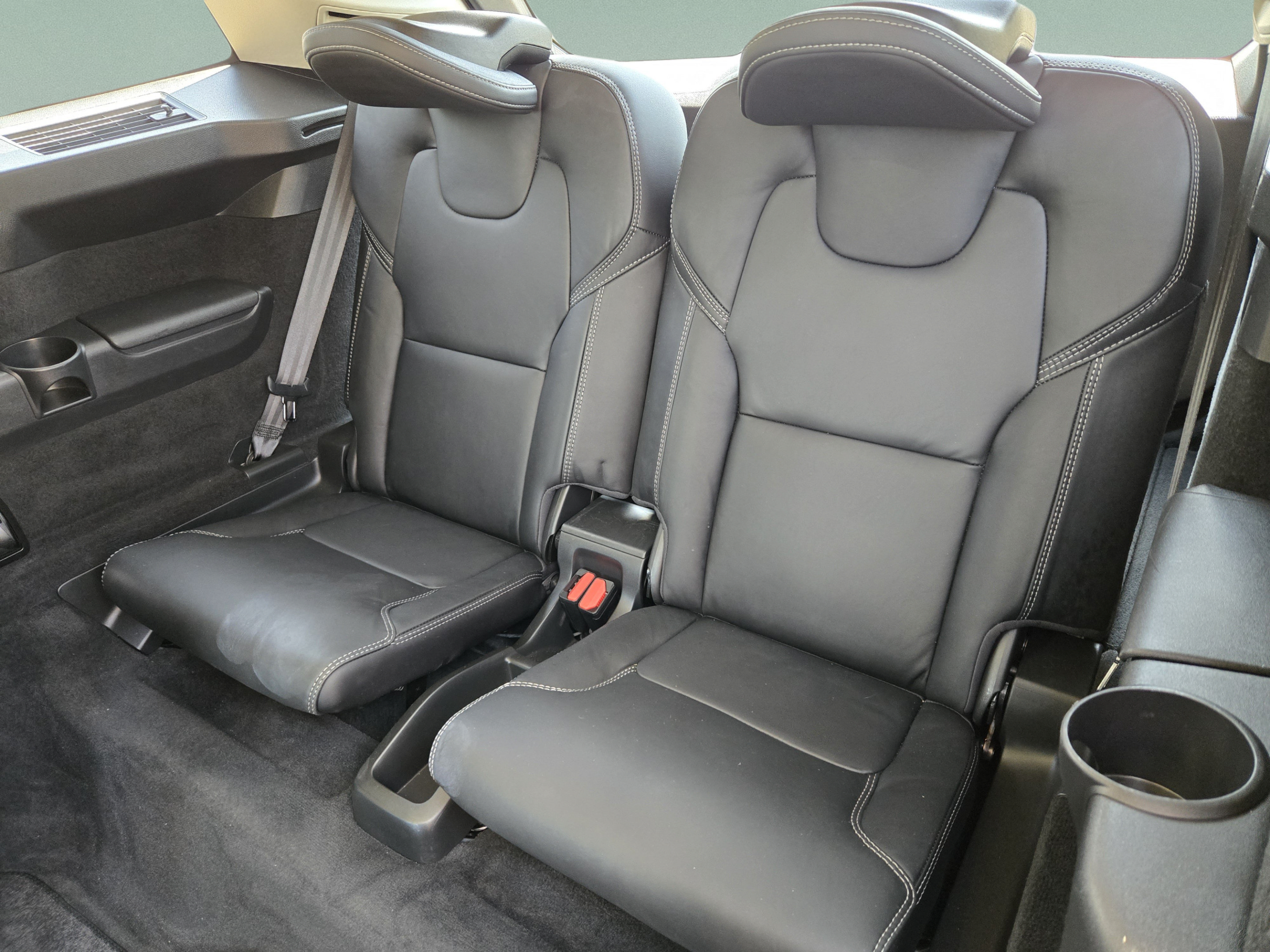 Used 2022 Volvo XC90 T8 Inscription AWD/4WD image 29