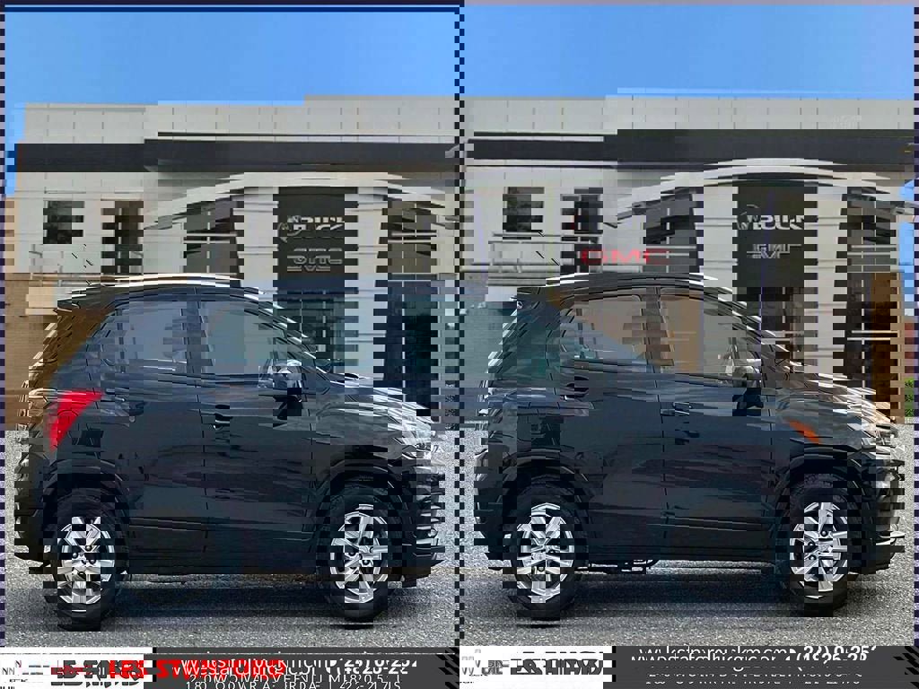 Used 2020 Chevrolet Trax LS FWD image 7