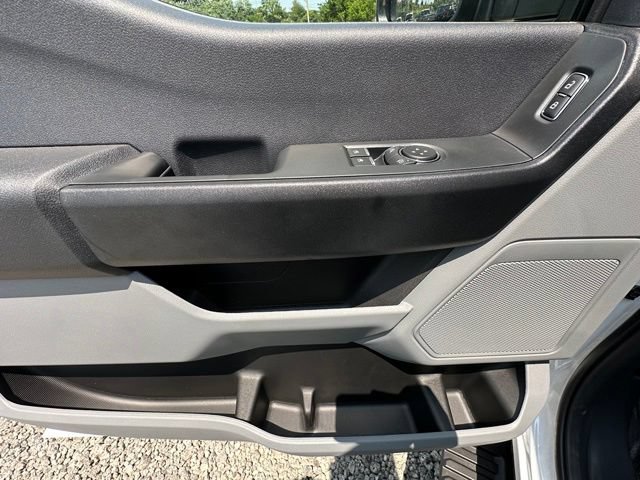 New 2026 Ford F550 4x4 Regular Cab Super Duty image 18