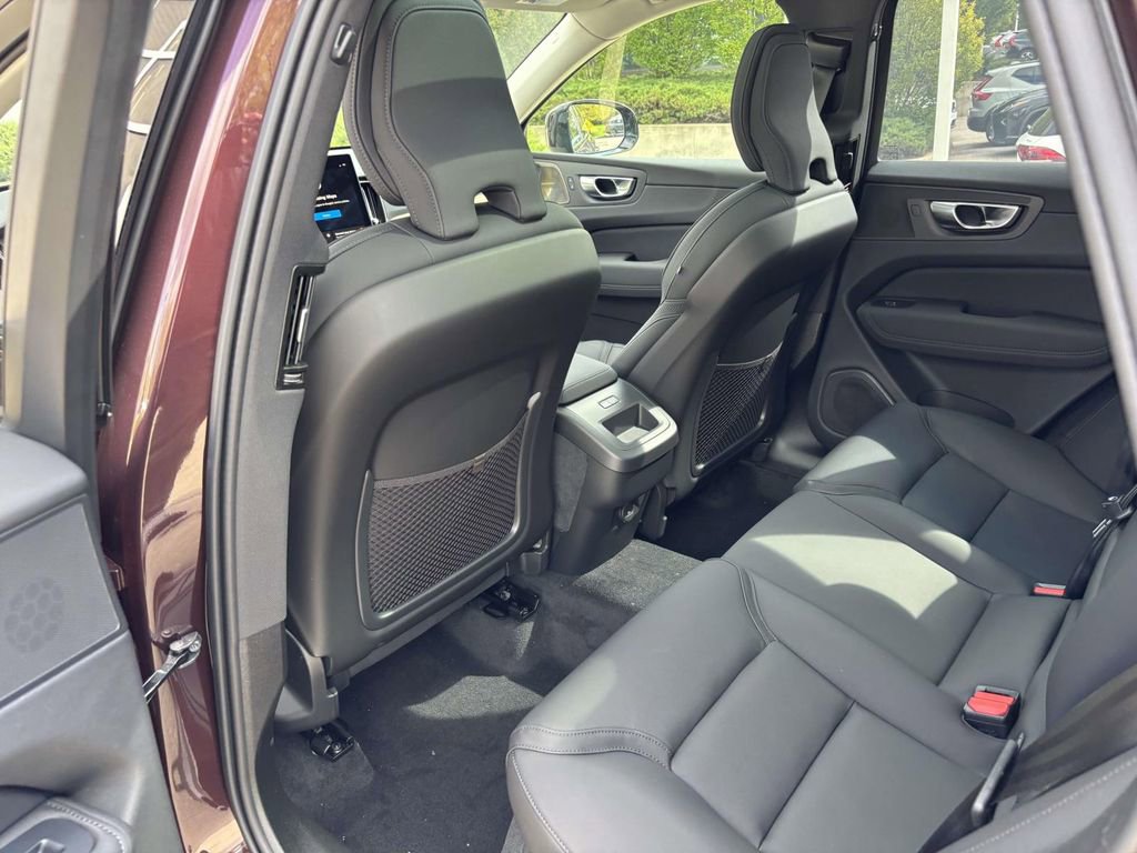 New 2026 Volvo XC60 B5 Plus w/ Protection Package Premier image 26