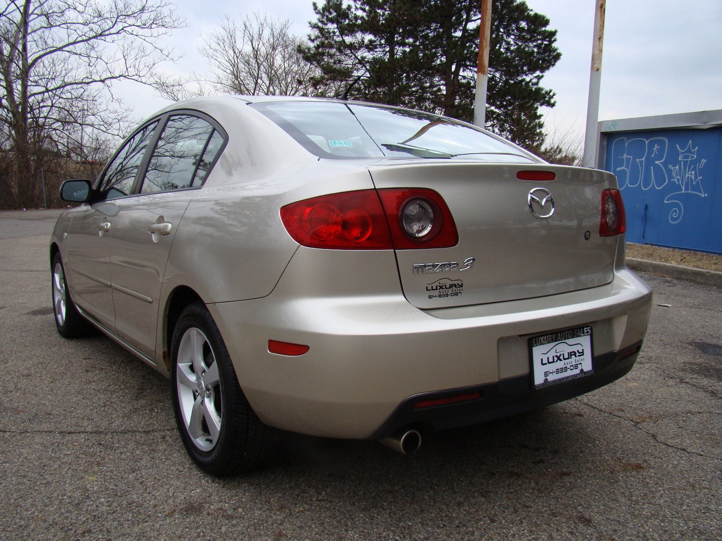 Used 2005 MAZDA MAZDA3 I w/ Pwr & 16" Alloy Wheel Pkg image 8