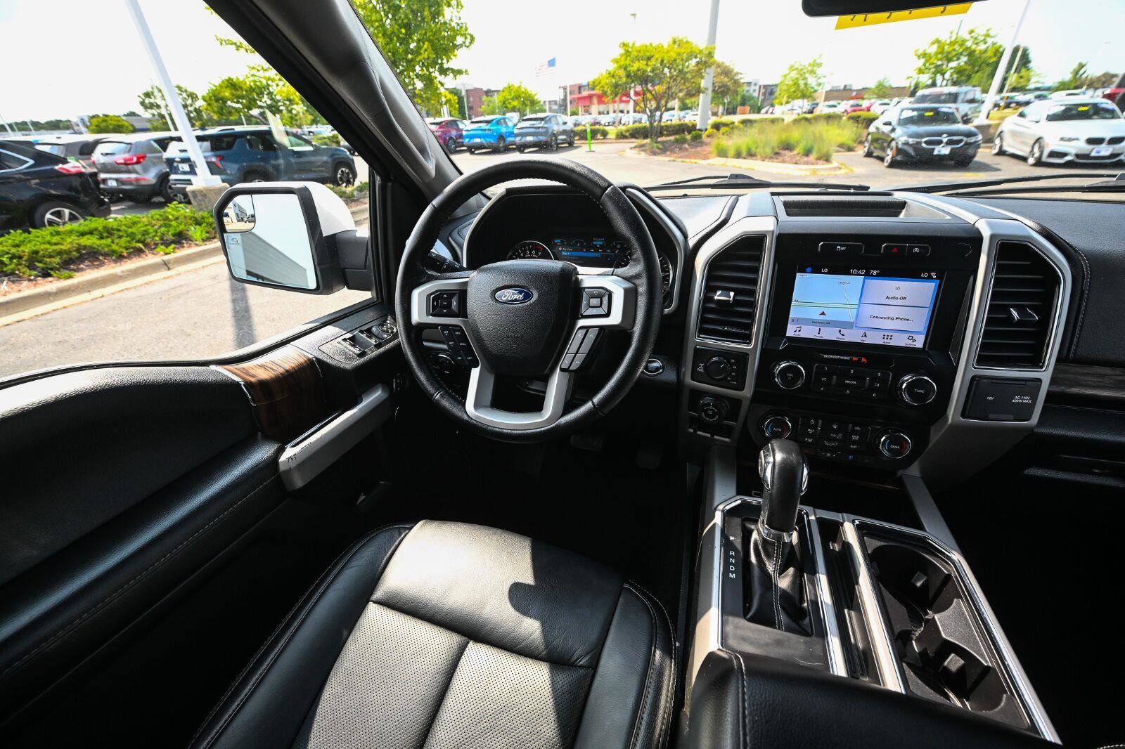 Used 2019 Ford F150 Lariat w/ Trailer Tow Package AWD/4WD image 33