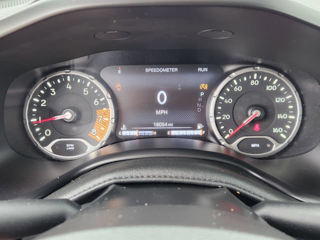 Used 2023 Jeep Renegade Latitude AWD/4WD image 15
