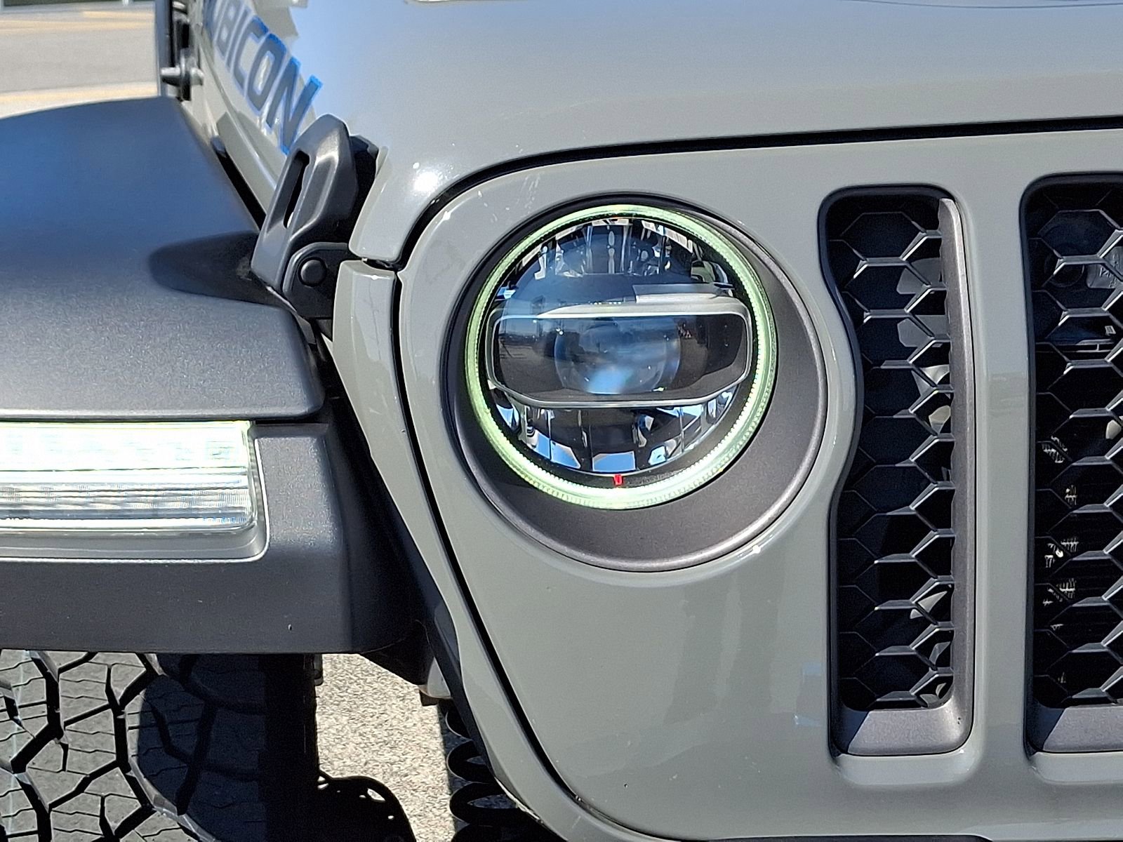 Used 2021 Jeep Wrangler Unlimited Rubicon 4xe w/ Cold Weather Group image 10