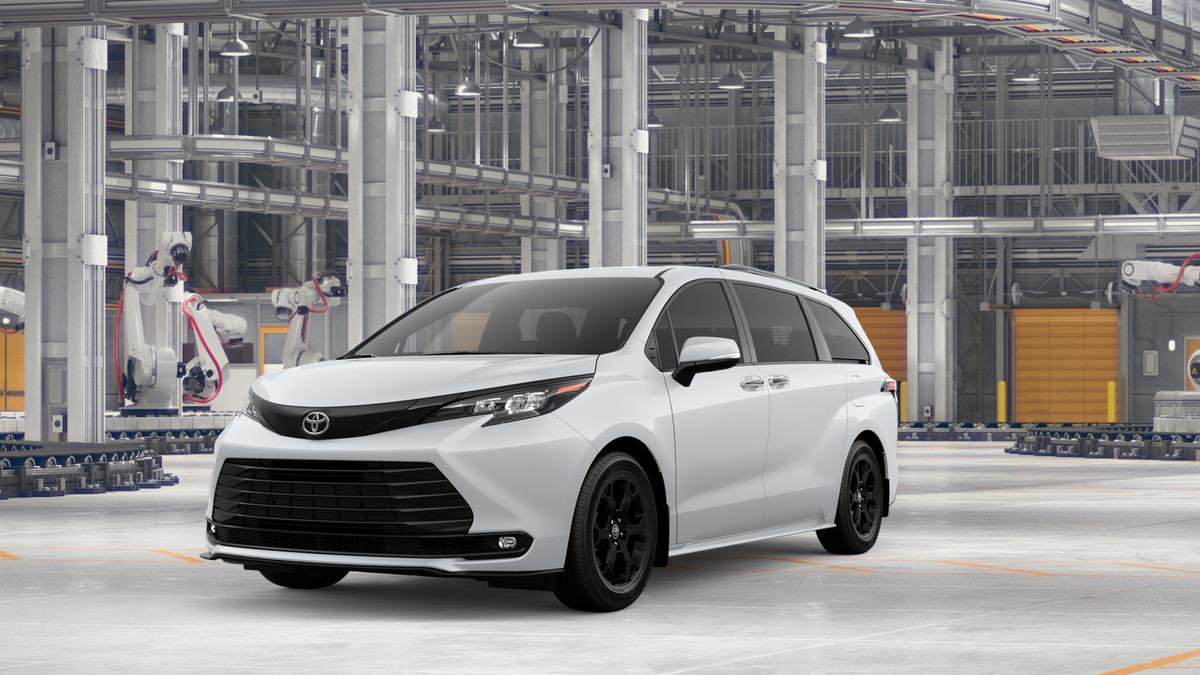 New 2026 Toyota Sienna XLE Woodland Edition