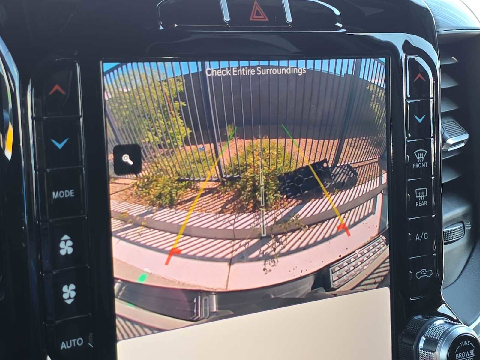 Used 2023 RAM 1500 Laramie image 25