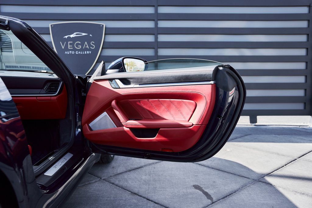 Used 2021 Porsche 911 Turbo S image 23