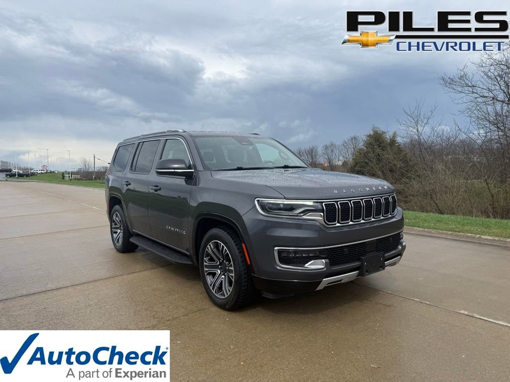 Used 2024 Jeep Wagoneer Series II w/ Flexible Seating Group image 1