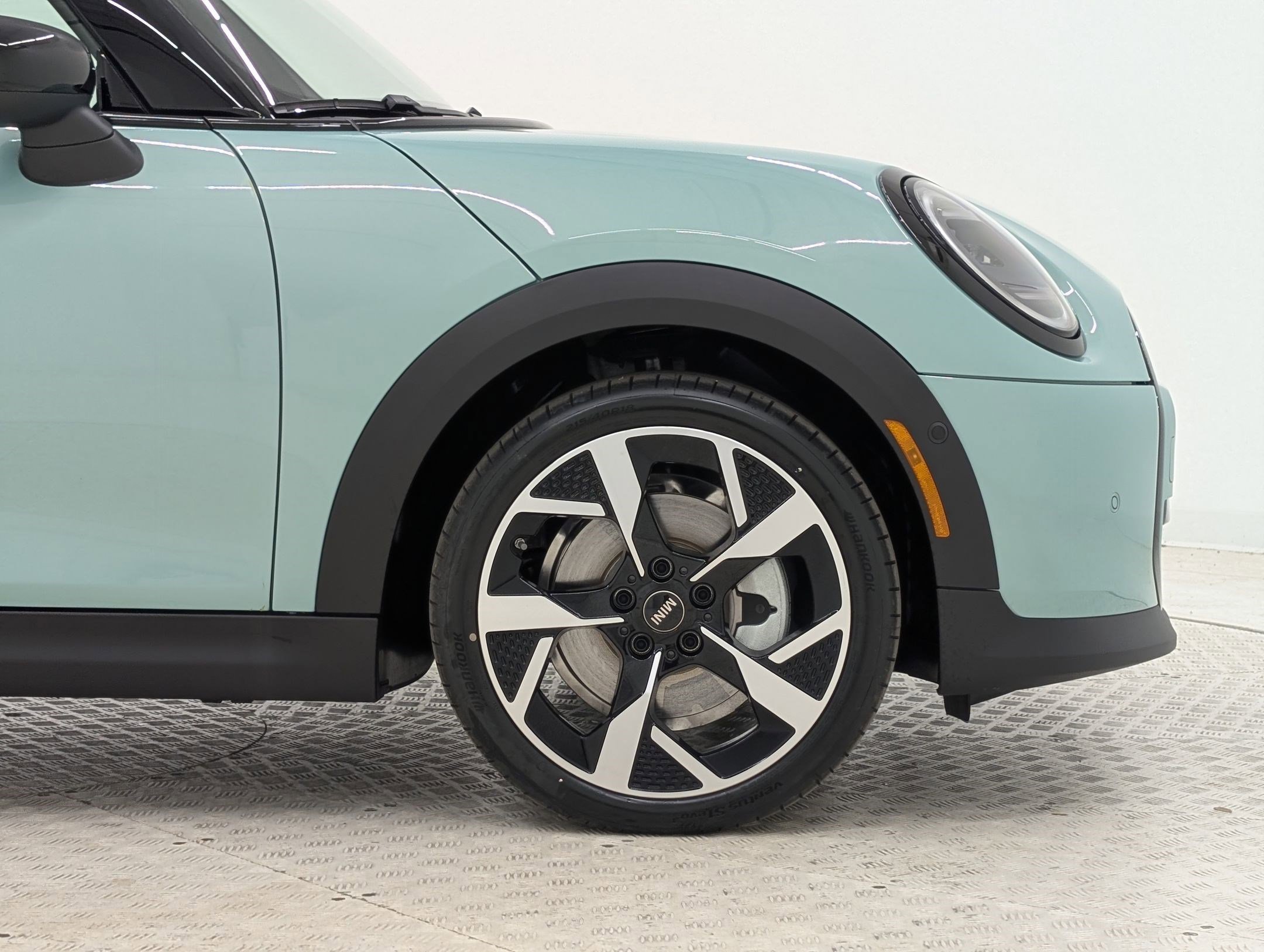 New 2026 MINI Cooper S image 12