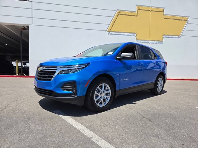 Certified 2024 Chevrolet Equinox LS w/ LS Convenience Package FWD image 2