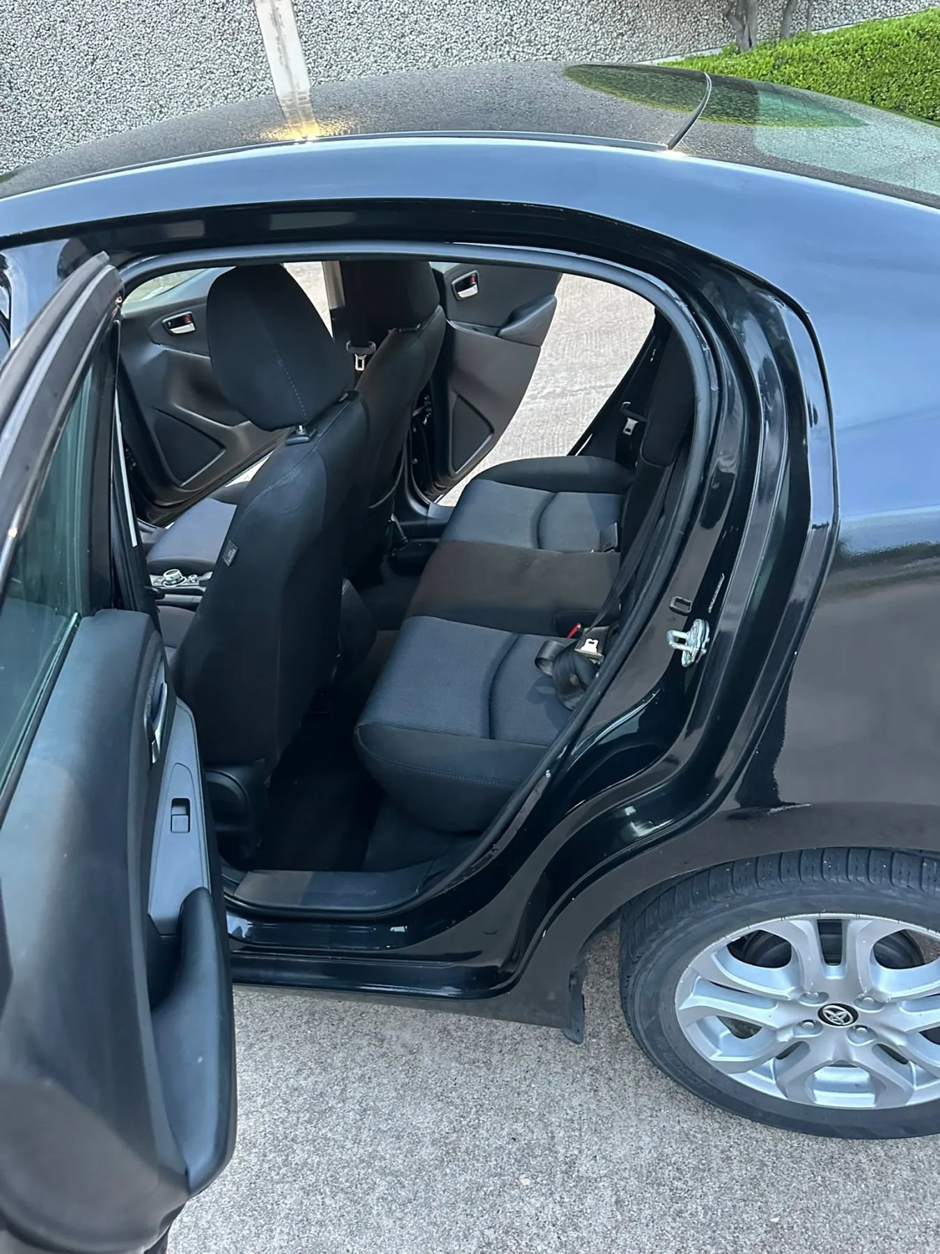 Used 2017 Toyota Yaris iA image 15