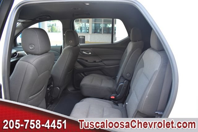 Used 2023 Chevrolet Traverse LT FWD image 24
