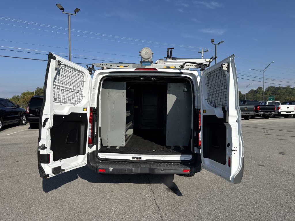 Used 2018 Ford Transit 250 148 Low Roof RWD image 24