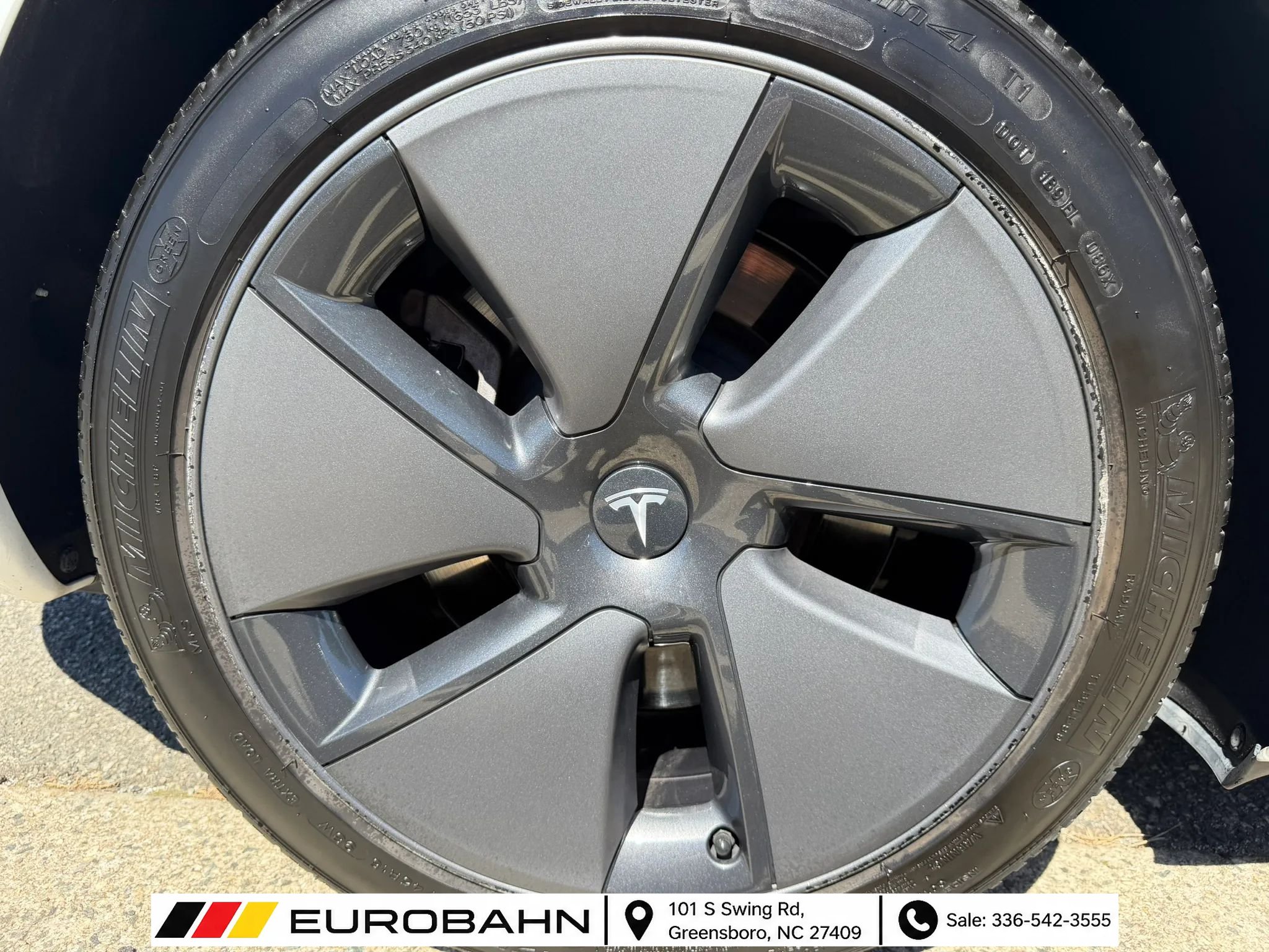 Used 2023 Tesla Model 3 Standard Range RWD image 24