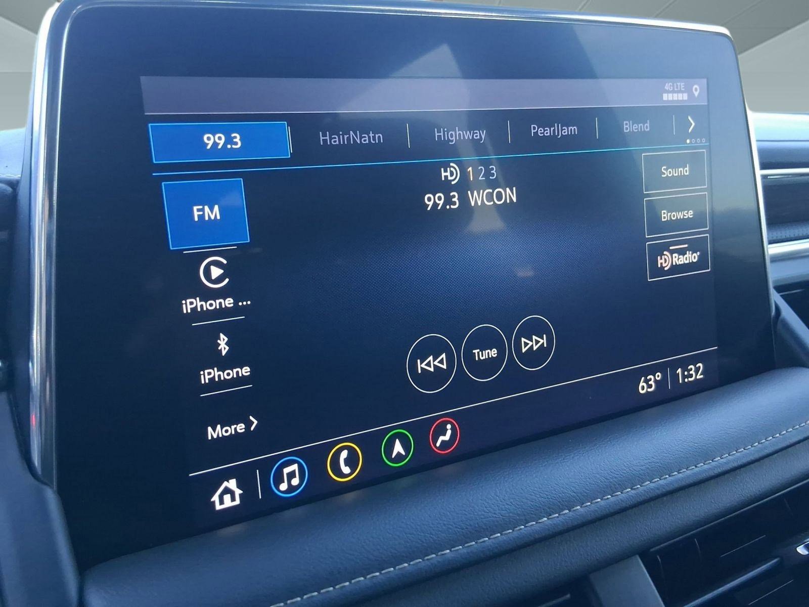 Used 2021 Chevrolet Tahoe Premier w/ Premium Package image 24