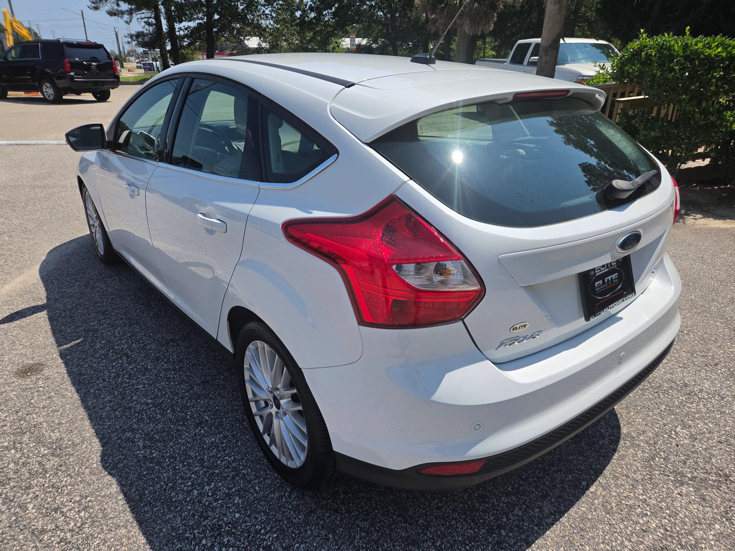 Used 2012 Ford Focus SEL FWD image 8